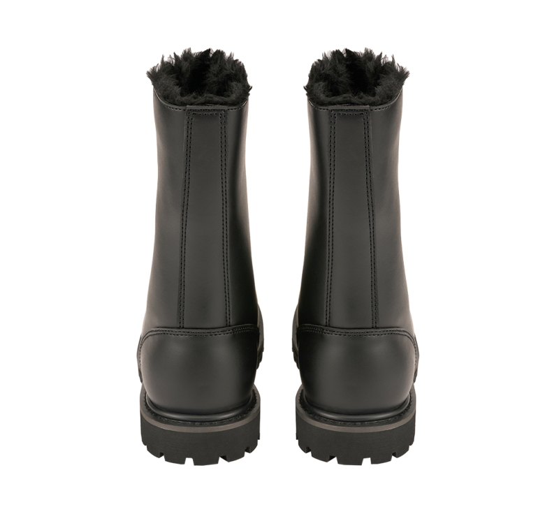 10_lochBoot_Gefüttert2