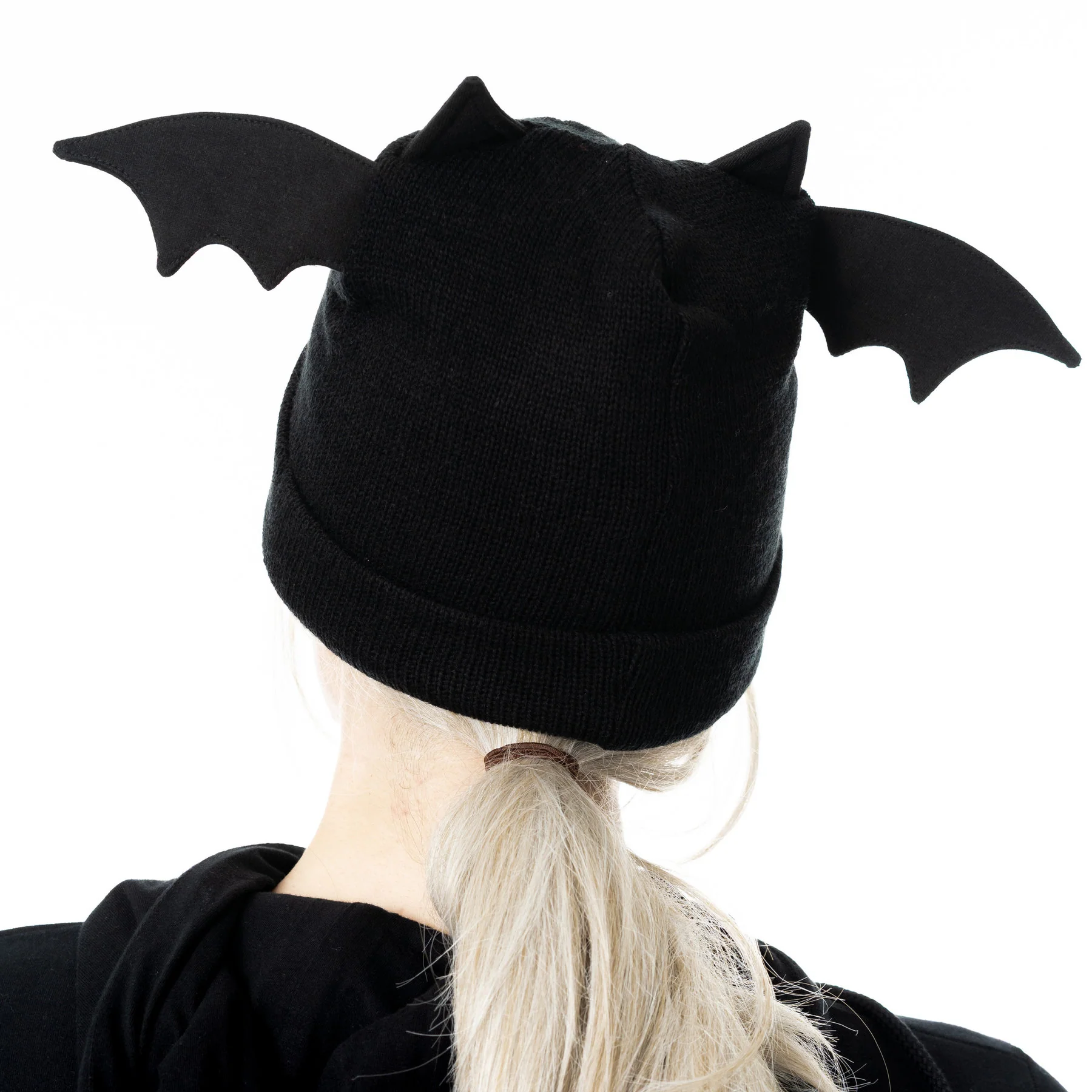 nycteris-hat-ladies-black-cupcake-cult-2 nycteris-hat-ladies-black-cupcake-cult-2