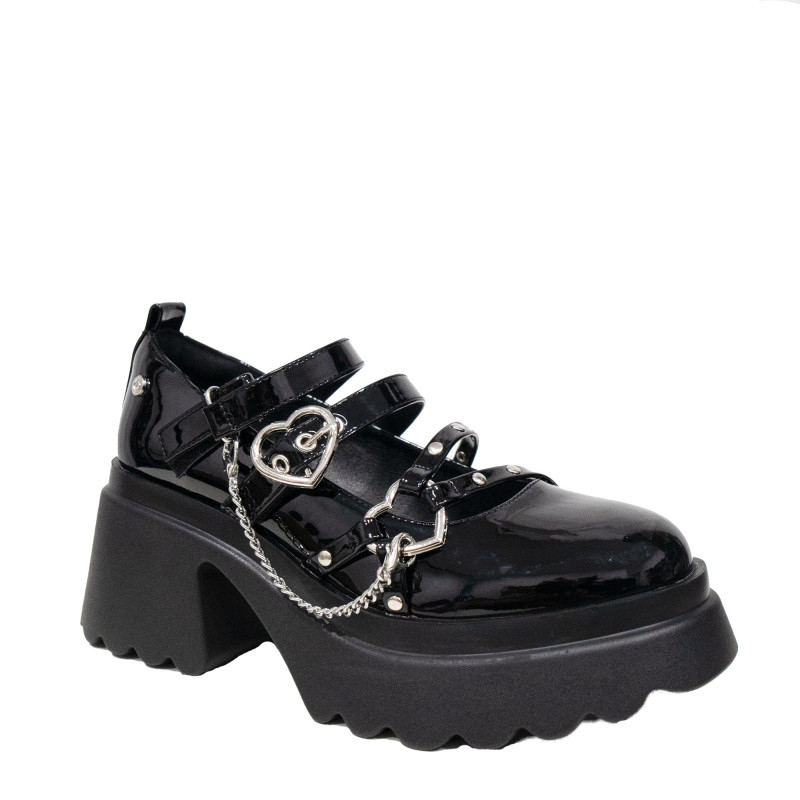 Aria Mary-Jane, vegan