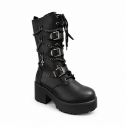 Elina Schnürboots